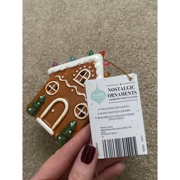 Merry Moments Ceramic Gingerbread House Nostalgic Ornament Brown NWT - Picture 12 of 12
